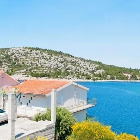 Smiljana Apartment *