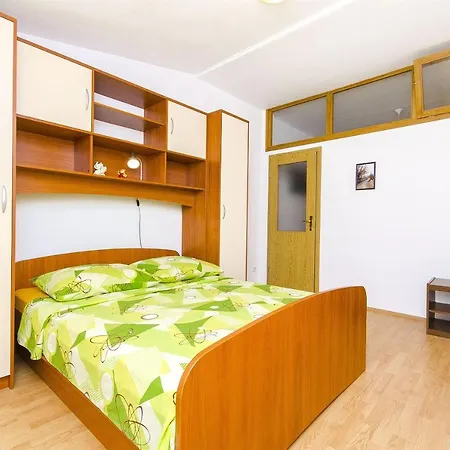Apartment Smiljana Razanj